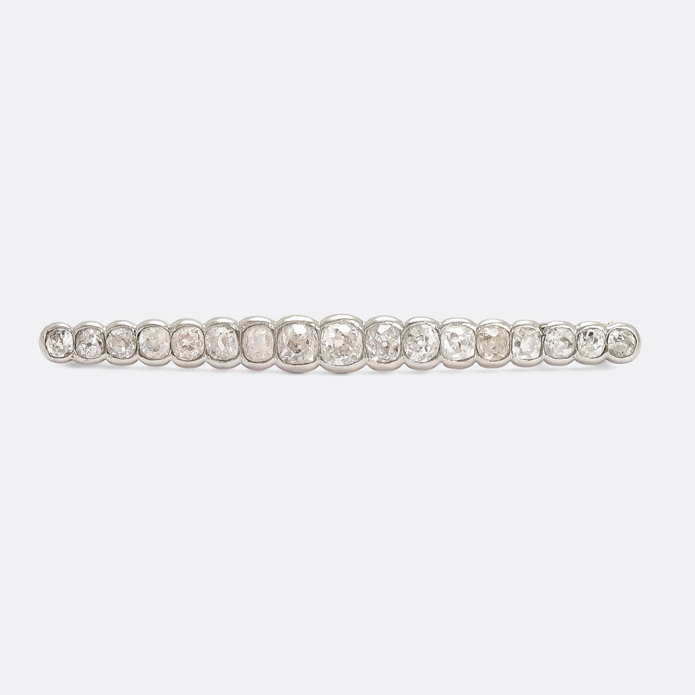 Edwardian Graduated Bezel Set Diamond Bar Brooch