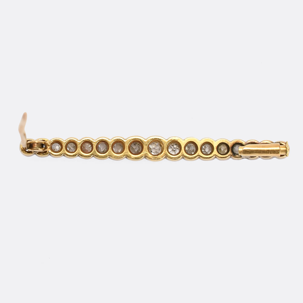 Edwardian Graduated Bezel Set Diamond Bar Brooch