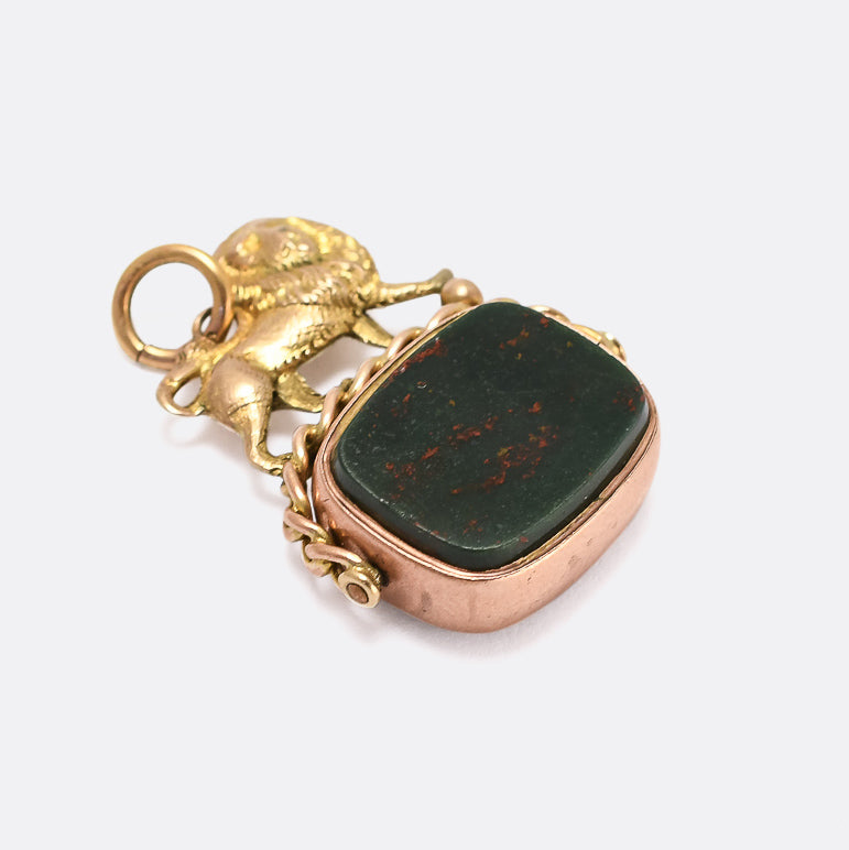 Late Victorian Bloodstone & Carnelian Lion Spinner Fob Pendant